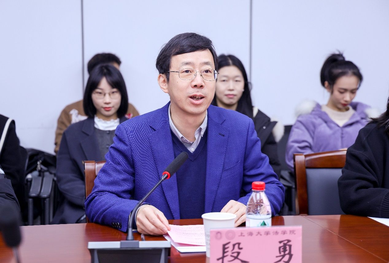 7546F651EECF9252B52DE9D806F_3932D1A9_21153