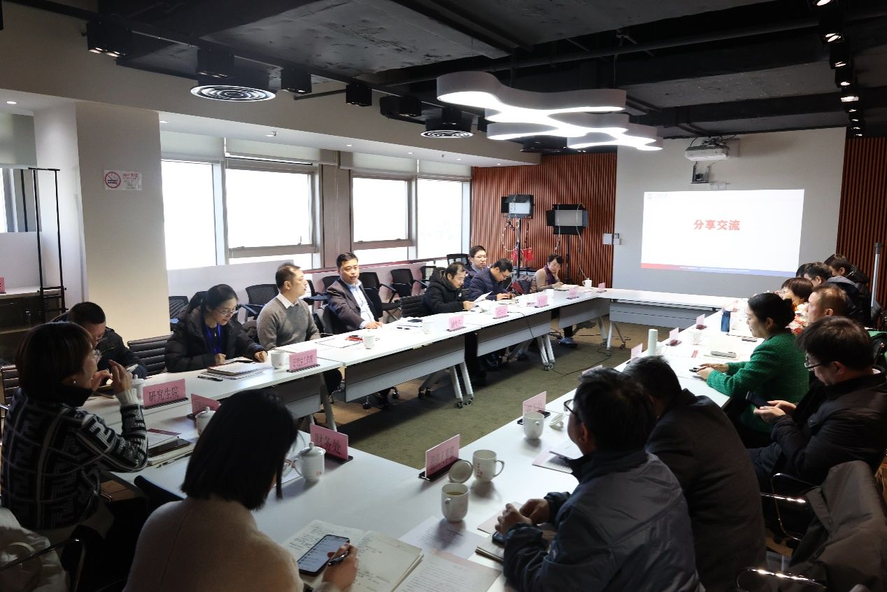 B5AEB0BFE2300082364A09608D5_97693C5D_266C2