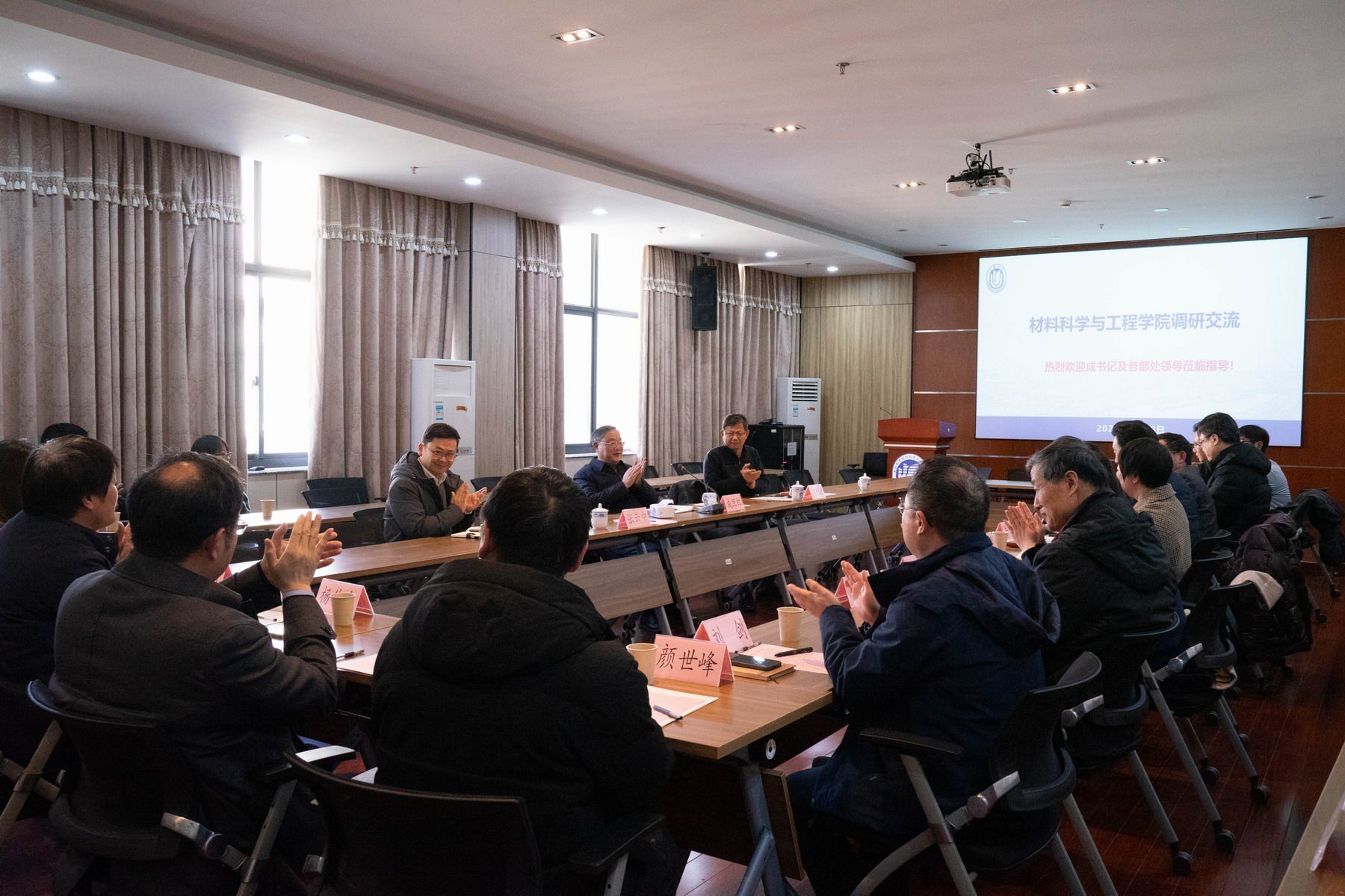 4D8D5158ABB2EE17182EF71203D_F28EFD63_45D07