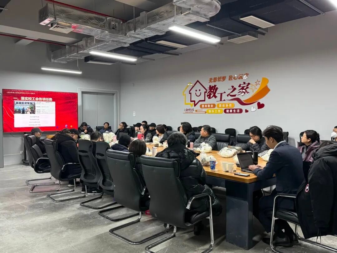 C9F45CCD8C88368A4AFECDFDAE6_C8F641BC_1FFF3