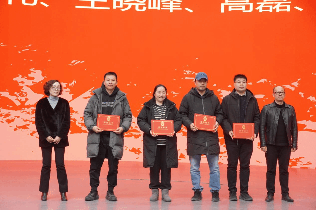 15C418C6D8DE6FD29FDFBD95D9F_E819340B_444D4