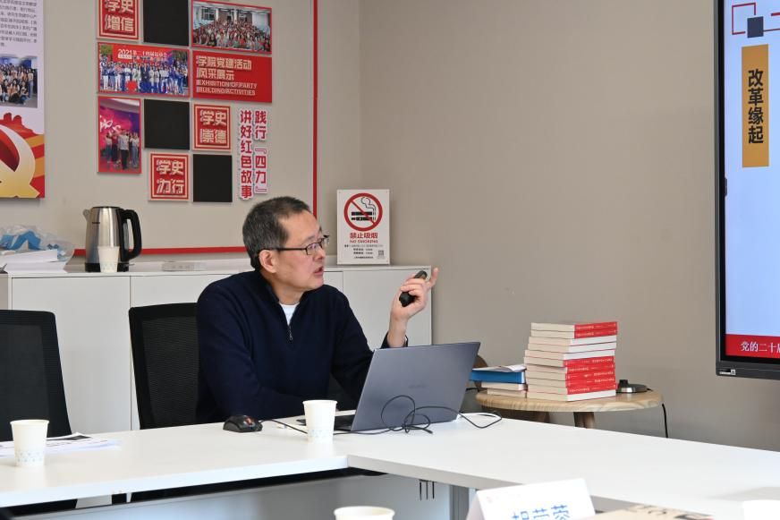 2B54AB6AD342A249AD0354F2EE2_F4AD8588_DE61