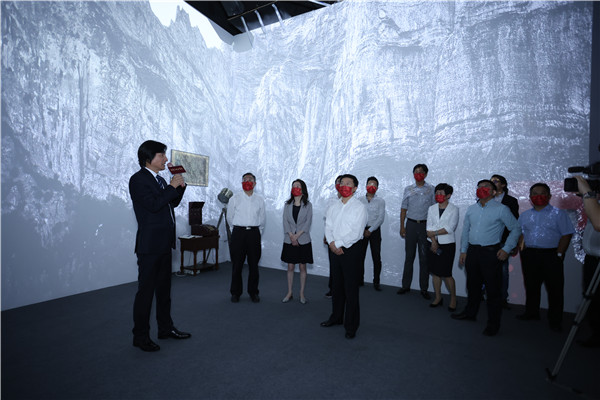 7701B72D17539F25AA94718E103_2247C36F_1A1B6.jpg?e=