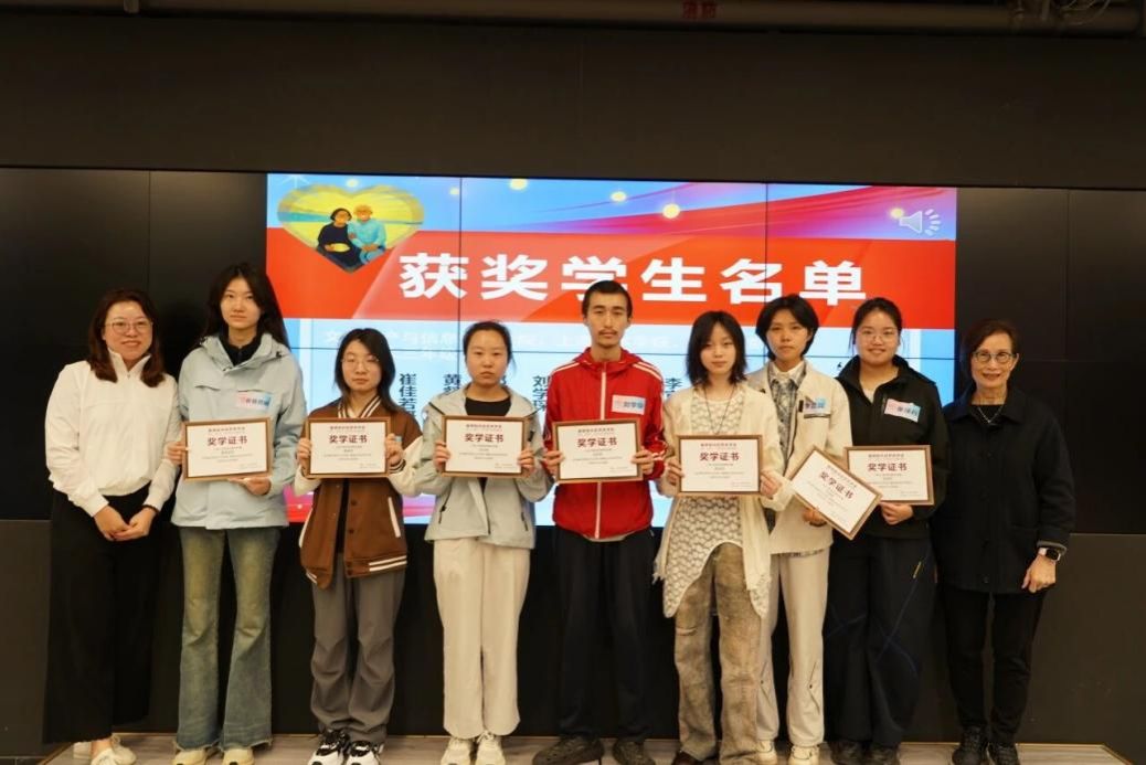 35F00513D660BC76EA985EE7767_C4B6E5E6_15437