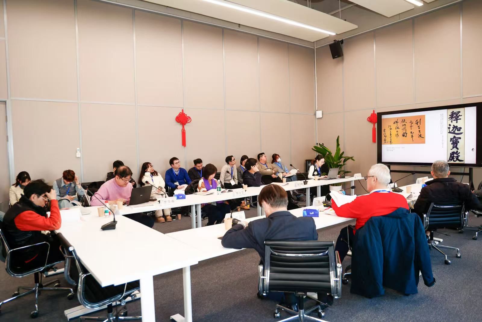 B6778AC3FFE5F5AF53AC8AC0E0B_1BA338DA_2EF0C