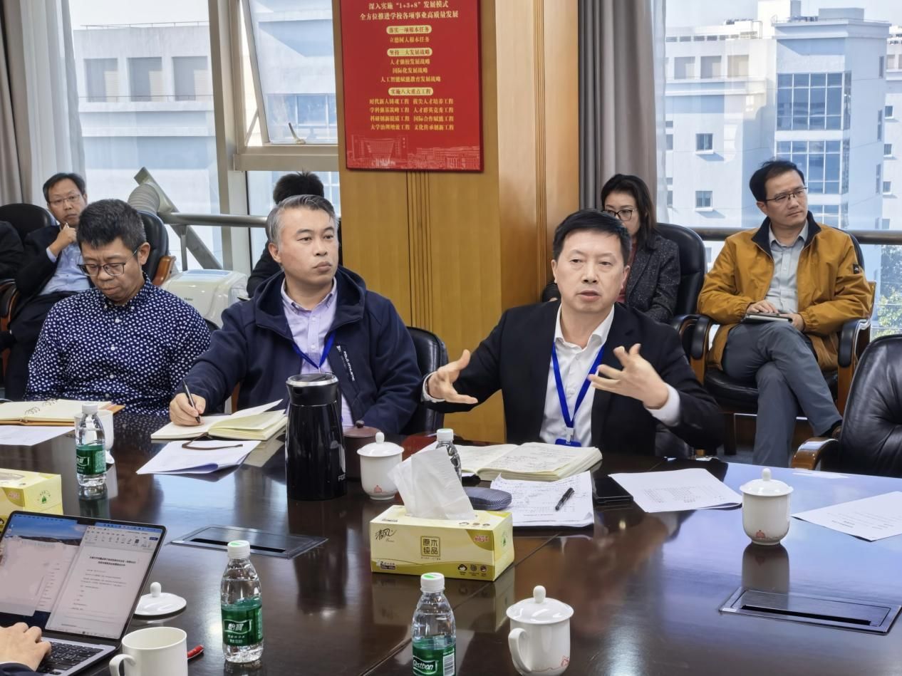 26E9BC82BDCCA0FDAAD9A6AFC9F_CC6D84A0_2B552